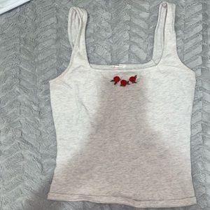 crop tank top with roses- light grey
